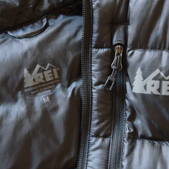 REI Co-op Stratocloud Jacket, Men's M, Like New! - Picture 3 of 7